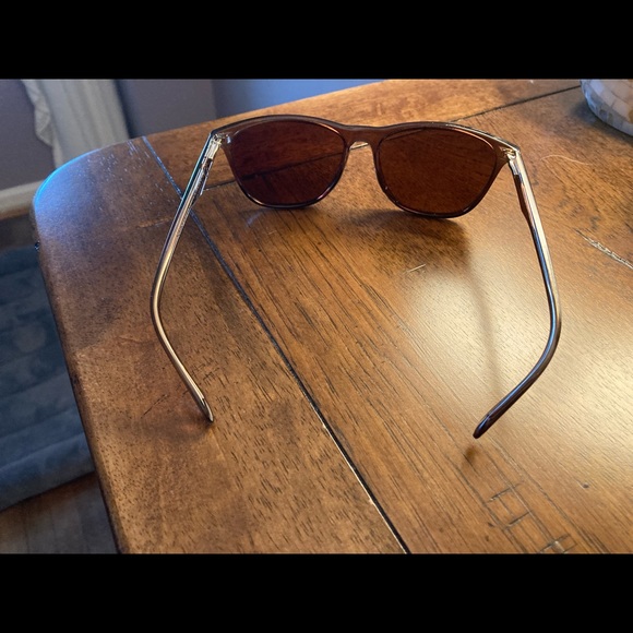 Ray Ban Sunglasses - Picture 4 of 4
